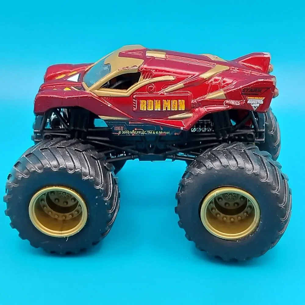 Iron Man Marvel Hot Wheels  Monster Jam Truck 1:64 Stark Industries